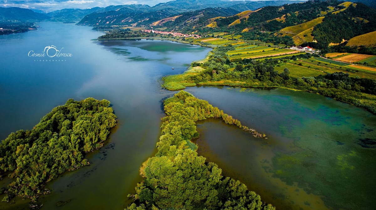 Bijuteriile Clisurii Dunării: Lagunele exotice de la Divici, Belobreșca, Șușca și Pojejena