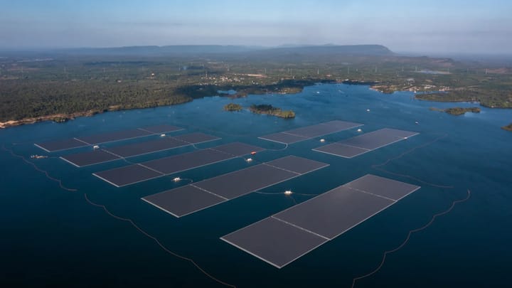 România devine pionier european cu noua fabrică de structuri pentru panouri solare plutitoare