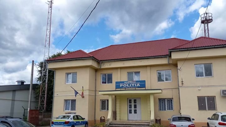 Poliția Oțelu Roșu, acțiune pentru menținerea ordinii și liniștii publice: Peste 30 de sancțiuni într-o singură seară, 80 de persoane legitimate, 60 de autovehicule controlate